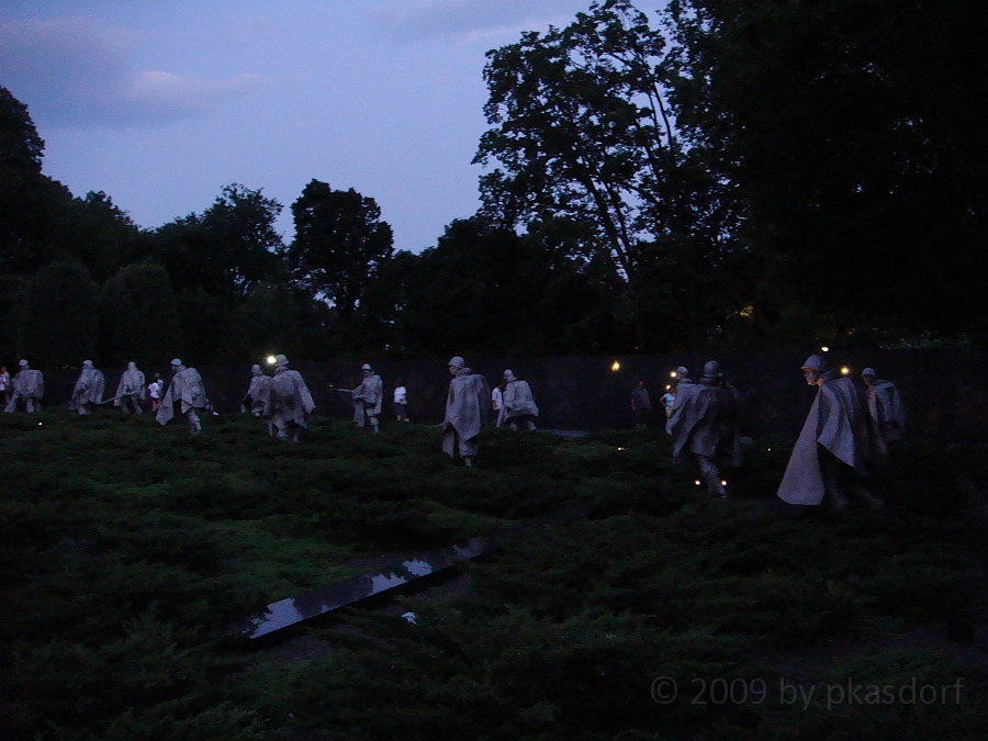 Washington DC [2009 July 03] 258.JPG - Scenes from The Korean War Veterans Memorial